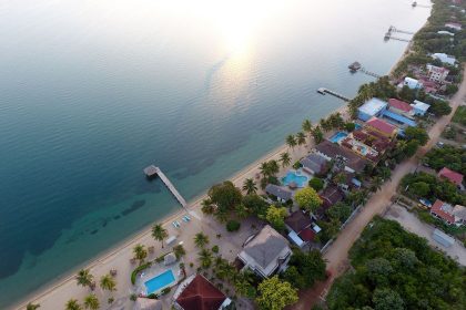 The Beach in Hopkins The Beach in Hopkins
